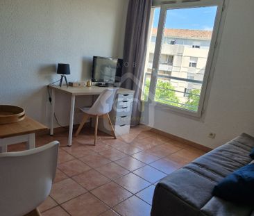 Location Appartement 1 pièce 18m² - Photo 1