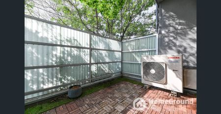 Modern Apartment with Easy Access to Everything - Photo 2