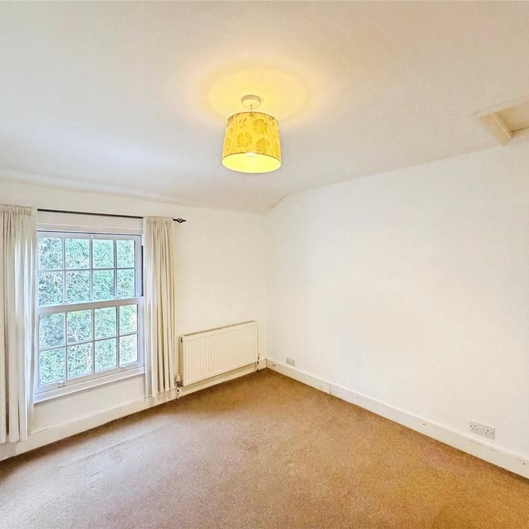 2 bedroom semi-detached house to rent - Photo 1
