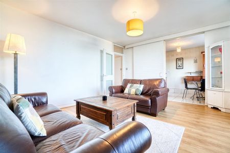 6 Gowran Hall, Sandycove, County Dublin - Photo 2