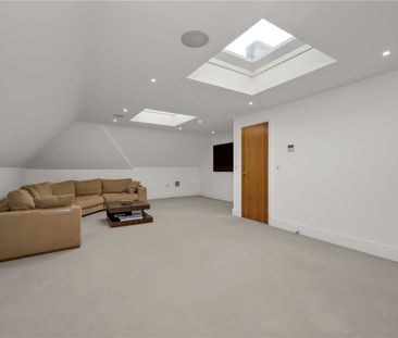 Located in a gated development off of Fairmile Lane, a wonderfully ... - Photo 1