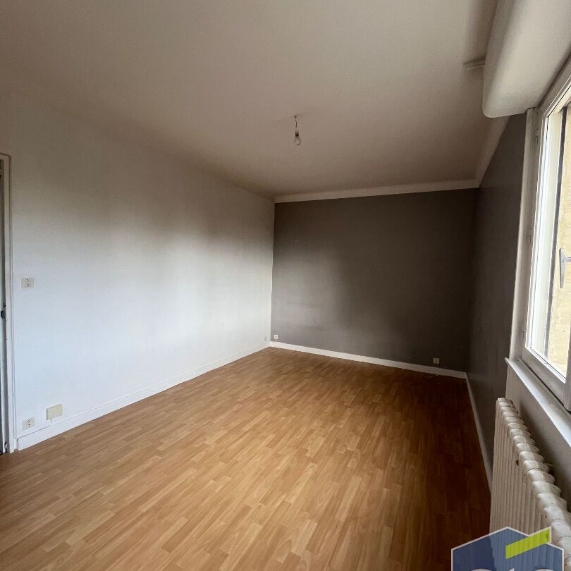 Location Appartement 1 pièce 38m² - Photo 1