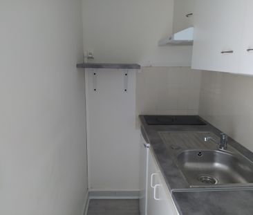 Location Appartement 1 pièce 26m² - Photo 4