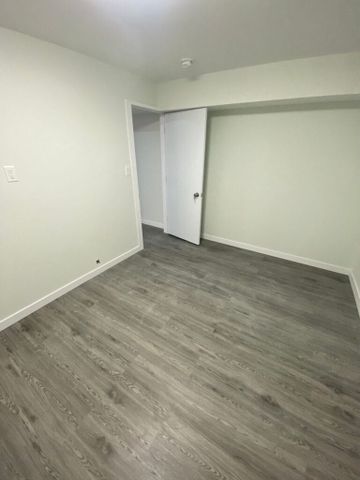 Basement Suite for Rent - Photo 5