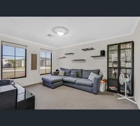 46 Edenhope Road, Australind, WA 6233 - Photo 3