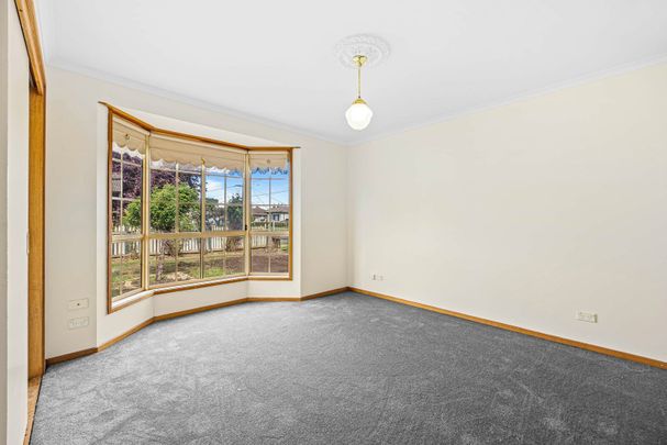 Family Home in Convenient Sebastopol Location - Photo 1