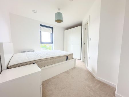 2 bedroom apartment to rent - Photo 4