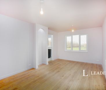 2 bedroom apartment to rent Coe Avenue, London, SE25 - Photo 2