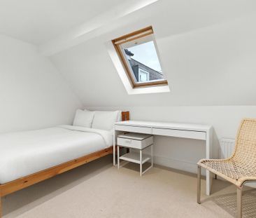 4 bedroom maisonette to rent - Photo 4