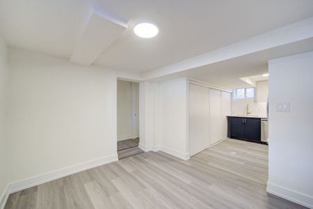 For Lease - 88 Ellendale Drive Unit# Basement, Toronto, Ontario - Photo 4
