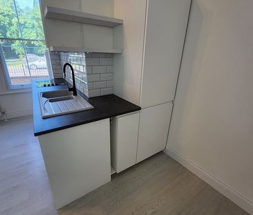 2 Bed Flat, The Avenue, SO17 - Photo 4