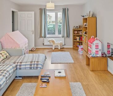 Selkirk Drive, Oakridge Park, Milton Keynes, MK14 - Photo 2