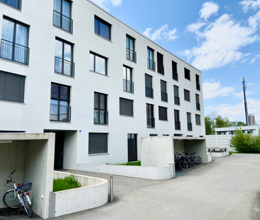 Helle Wohnung mit modernem Ausbau nahe Bahnhof - Foto 1