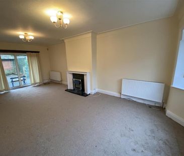 4 bedroom semi-detached house to rent - Photo 2