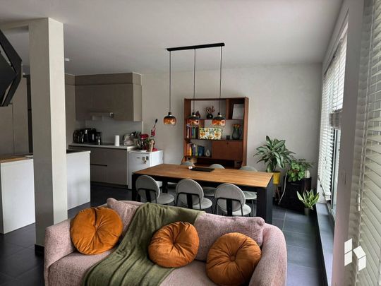 Appartement te huur - Photo 1