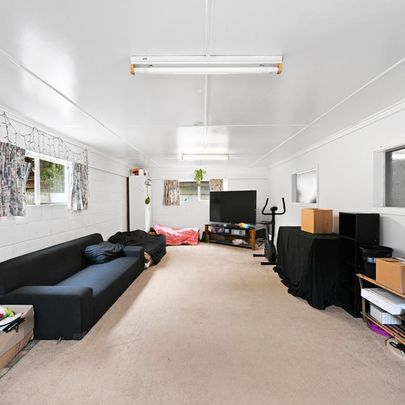 14 Egmont Street - Photo 1