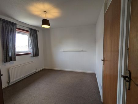 Avon Grove, Penicuik (Ref: 00000268) - Photo 4