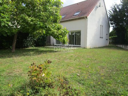 PROVINS - MAISON 3 CHAMBRES 94,90 m² - Photo 2