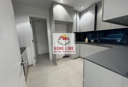 3 bedroom corner unit / Ready To Move - Photo 3