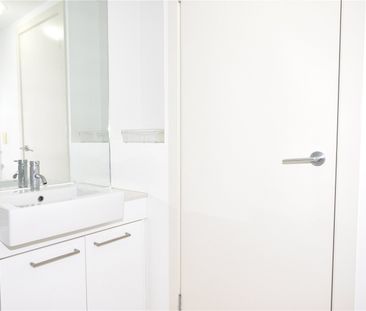 2709B/100 Harbour Esplanade - Photo 3