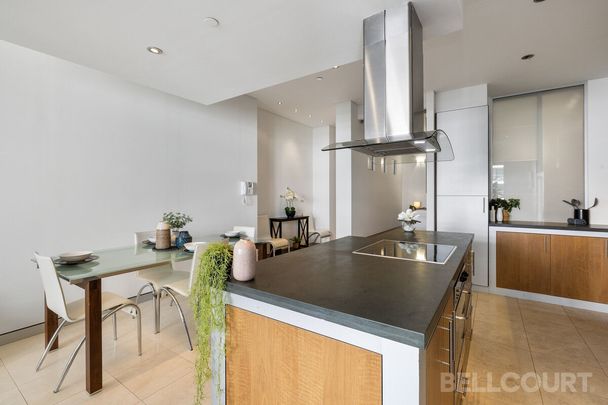 Fully Furnished 2x2 Apartment In Prime Location! - Photo 1