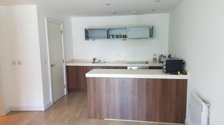 2 bedroom apartment to rent - Photo 5