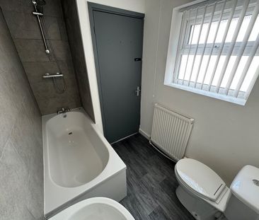 2 Bed Terraced House, Bala Street, L4 - Photo 6