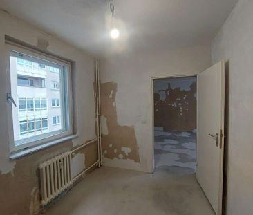 Hoch hinauf: 2,5-Zimmer-Heimwerker-Wohnung mit viel Potenzial zu ve... - Photo 2