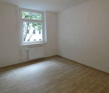 *** Modernisierte 2-Zi-Wohnung mit Loggia und zusätzlichem Mansardenraum *** - Photo 5