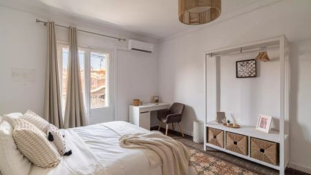 Room in shared apartment in Barcelona - Photo 3