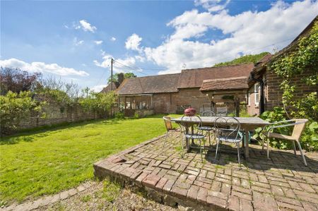 2 bedroom detached house to rent - Photo 5