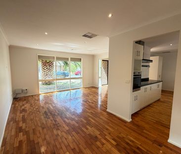 Effortless Family Living in a Peaceful Court Location - Photo 2