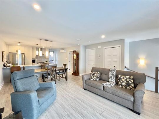 522 Rue des Écuyers - Photo 1