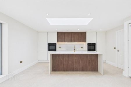 1 Priory Gate, Holywood, BT18 0FF - Photo 4