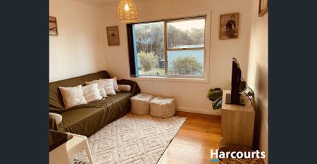 Stunning beach views and just 200m from the sand! - Photo 2