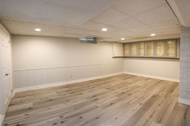 For Lease - 2065 Madden Boulevard, Oakville, Ontario - Photo 1