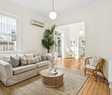 Bright and Airy Semi-Detached Home with Classic Cottage Charm - Photo 2