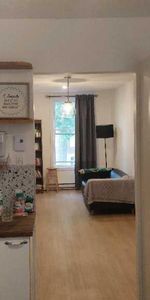 Sympathique 4 1/2 haut de duplex - Photo 4