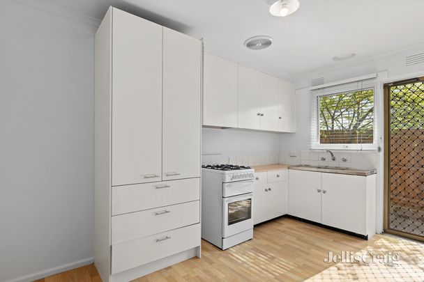 2/34 Albert Crescent, Surrey Hills - Photo 1