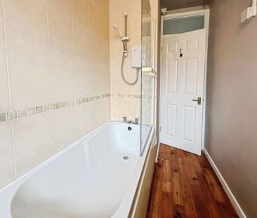 2 bedroom flat to rent - Photo 6