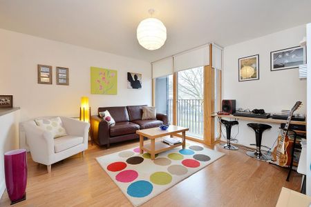 1 bedroom flat to rent - Photo 4