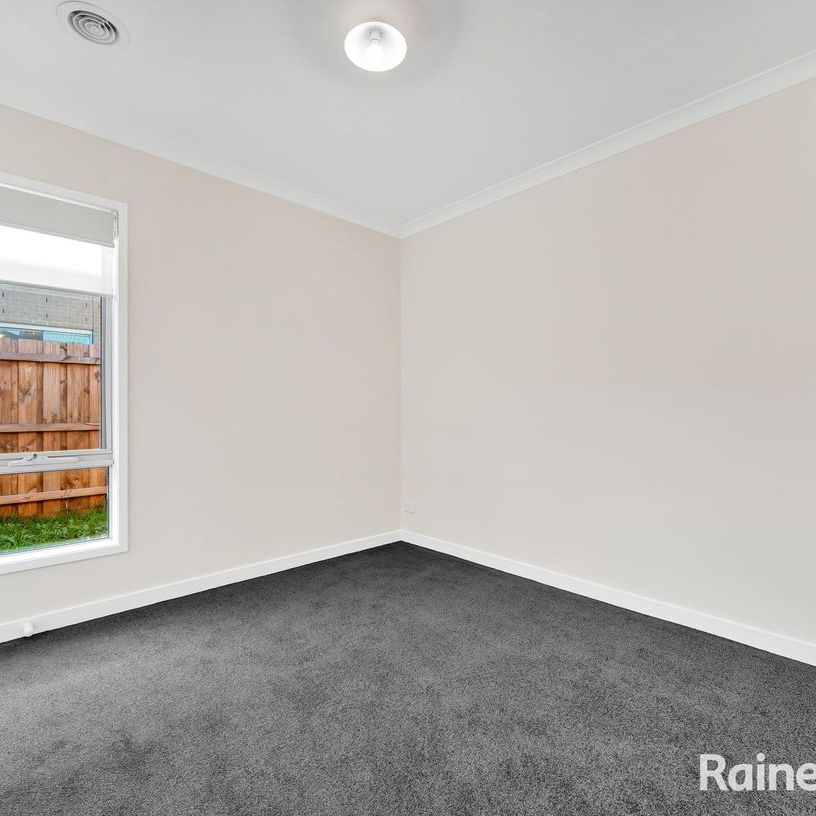 4 Cordhill Circuit, Aintree, VIC 3336 - Photo 1