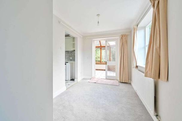 Old Bakery Mews, Albury, GU5 - Photo 1