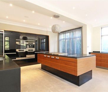 6 bedroom detached house to rent - Photo 6