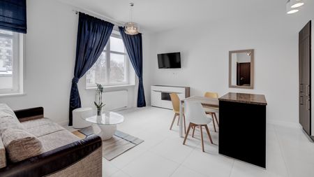 2 pok przy Łazienkach Warszawskich ul. Gagarina - Photo 2