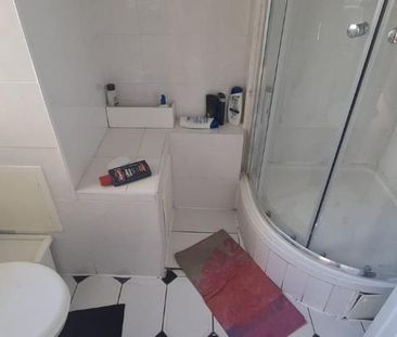 3 bedroom house share to rent - Photo 5