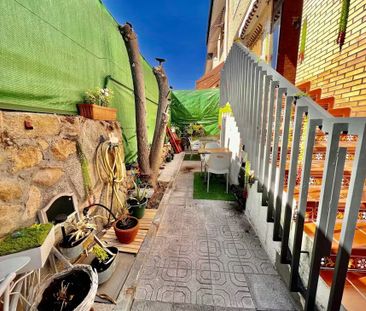 Calle de Valencia, Pozuelo de Alarcón, Community of Madrid 28223 - Photo 4