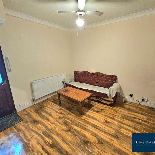 Gordon Road, Southall, UB2 - Photo 1