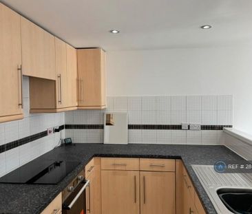 2 bedroom flat to rent - Photo 6