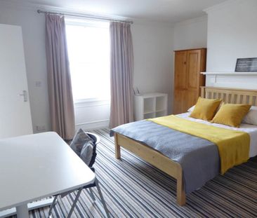 6 bedroom house to rent - Photo 5